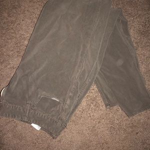 Size 16 Olive American Eagle - Size 14 Levi’s